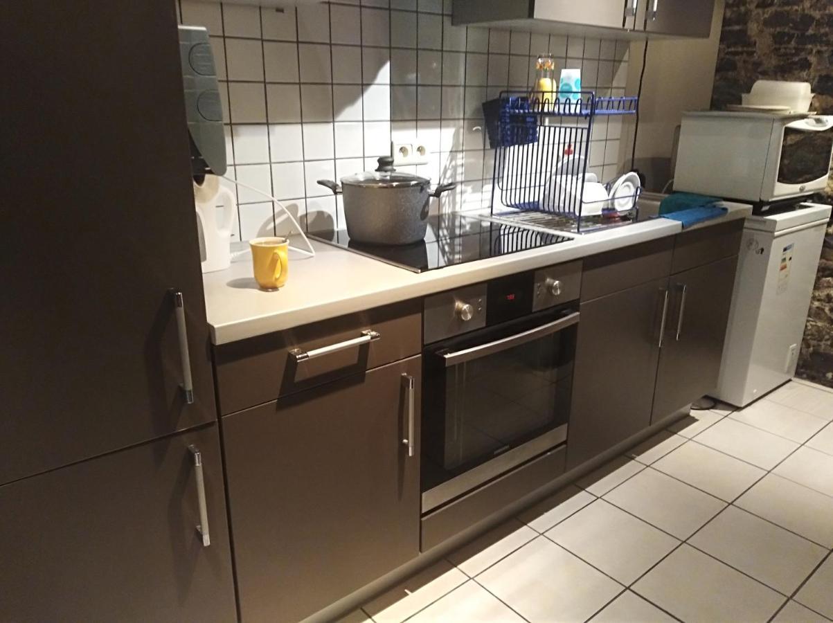 Un Studio A Louer Ds Un Endroit Calme Pres De La Ville De Dinant Dış mekan fotoğraf